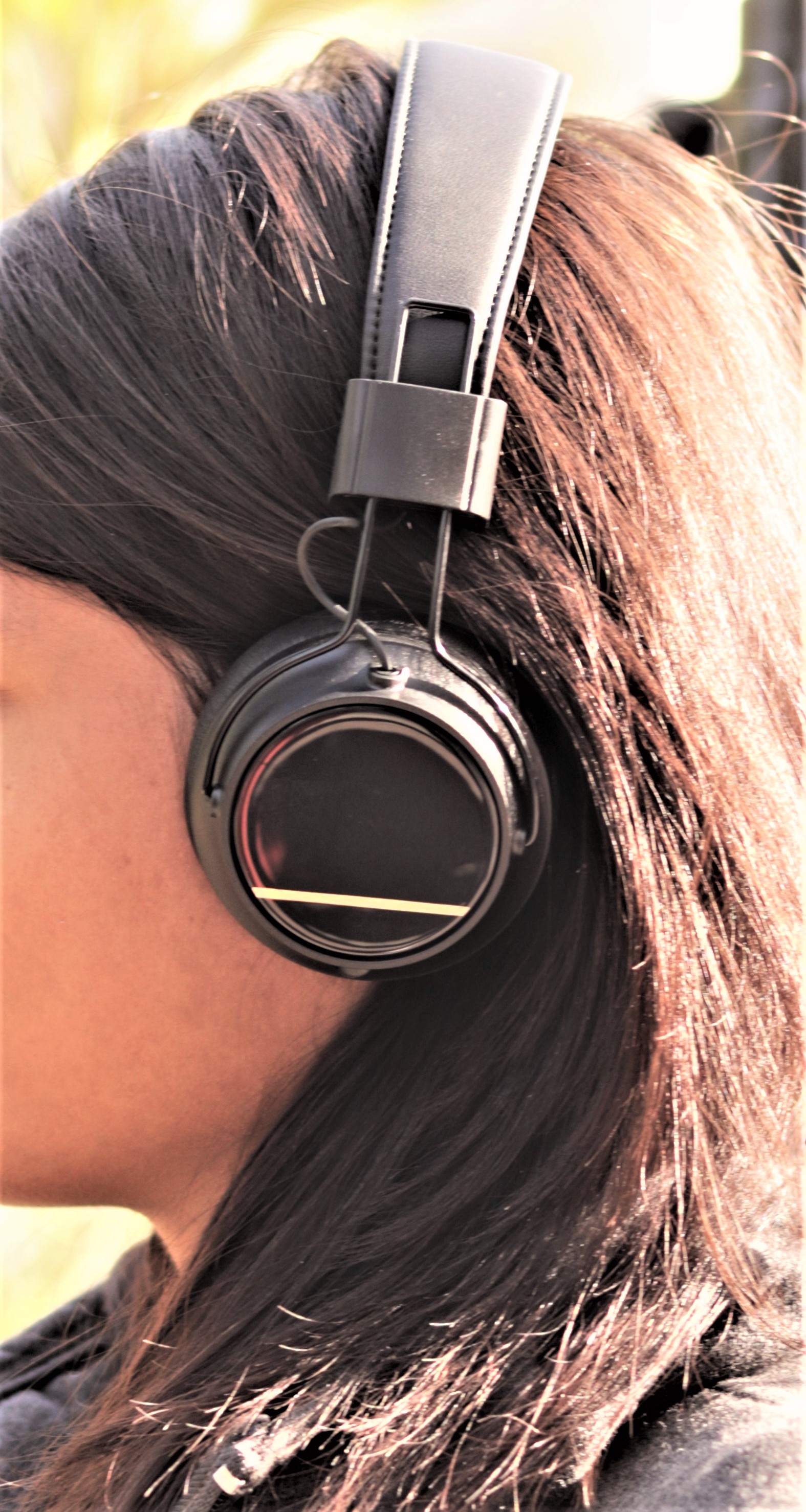 Sudio designing sound bluetooth headphones Sudio designing sound bluetooth headphones