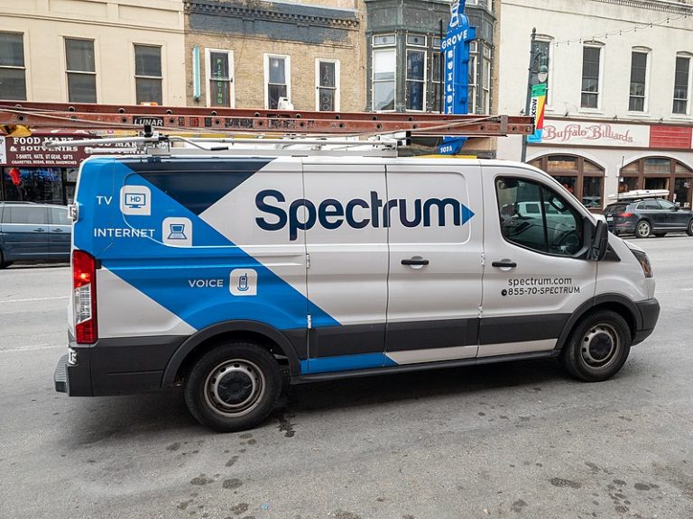 How Do I Get a Discount with Spectrum?
